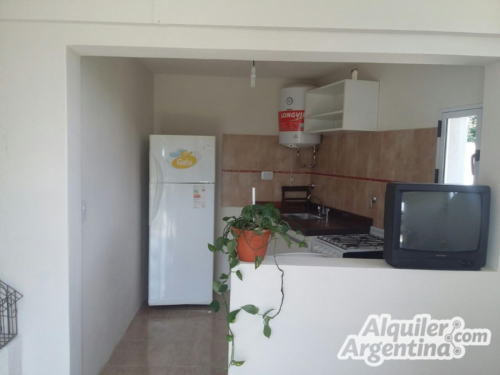 DEPARTAMENTO CÓMODO PARA 4 PERSONAS CON COCHERA — foto 2