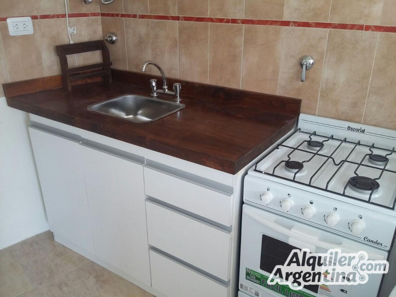 DEPARTAMENTO CÓMODO PARA 4 PERSONAS CON COCHERA — foto 6