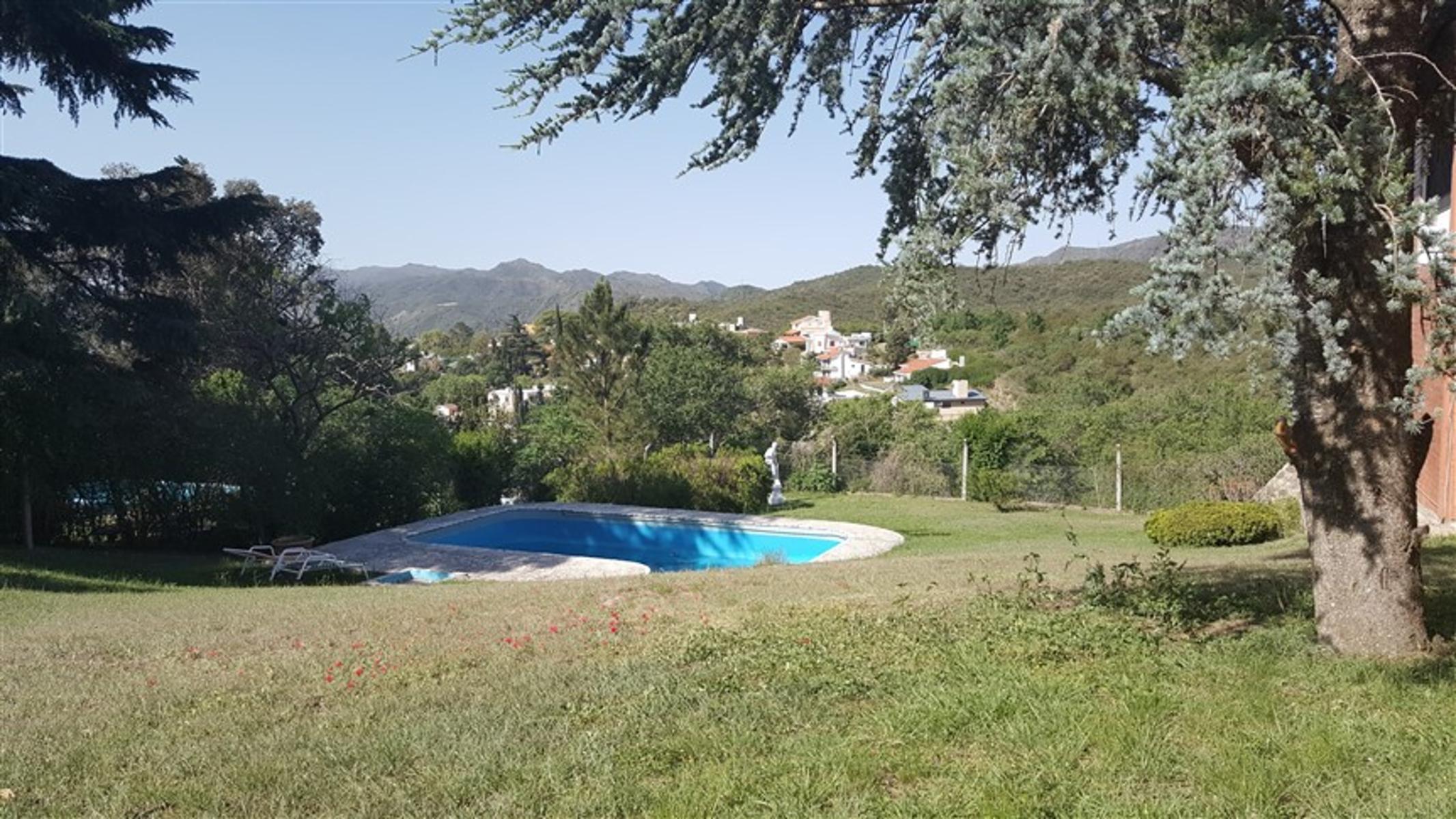CHALET CON GRAN PARQUE - PISCINA - VISTA PANORAMICA PARA 8 PERSONAS — foto 15