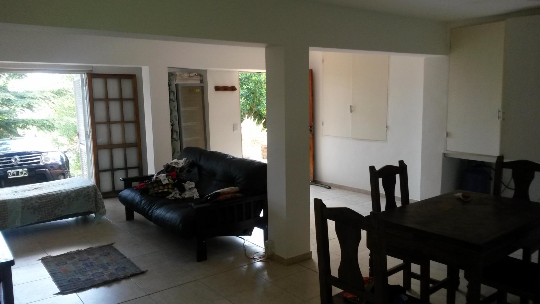 CHALET + DEPTO EN BARRIO JOSE MUÑOZ PROXIMO AL CENTRO. CALLE FLORIDA. AMPLIO. VISUALES PANORÁMICAS