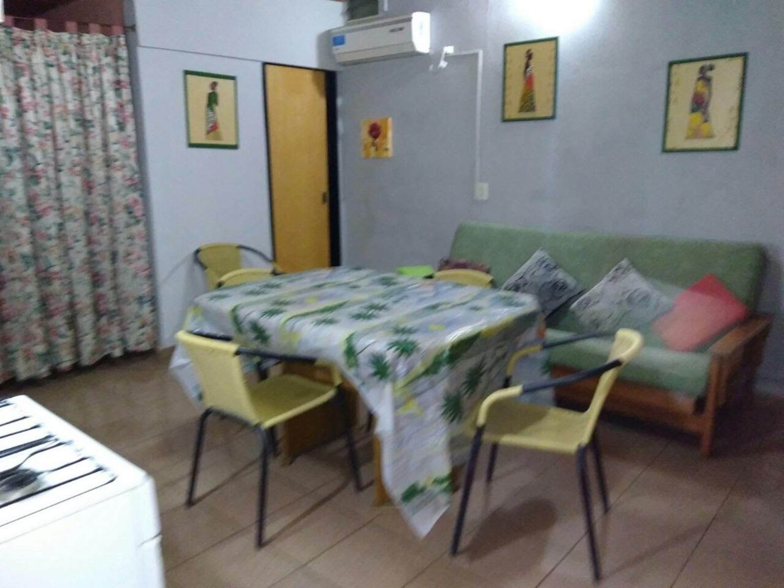 MONOAMBIENTE PARA 2 A 4 PERSONAS. CON PILETA DE USO ECLUSIVO - ASADOR - ATIO - COCHERA. — foto 9