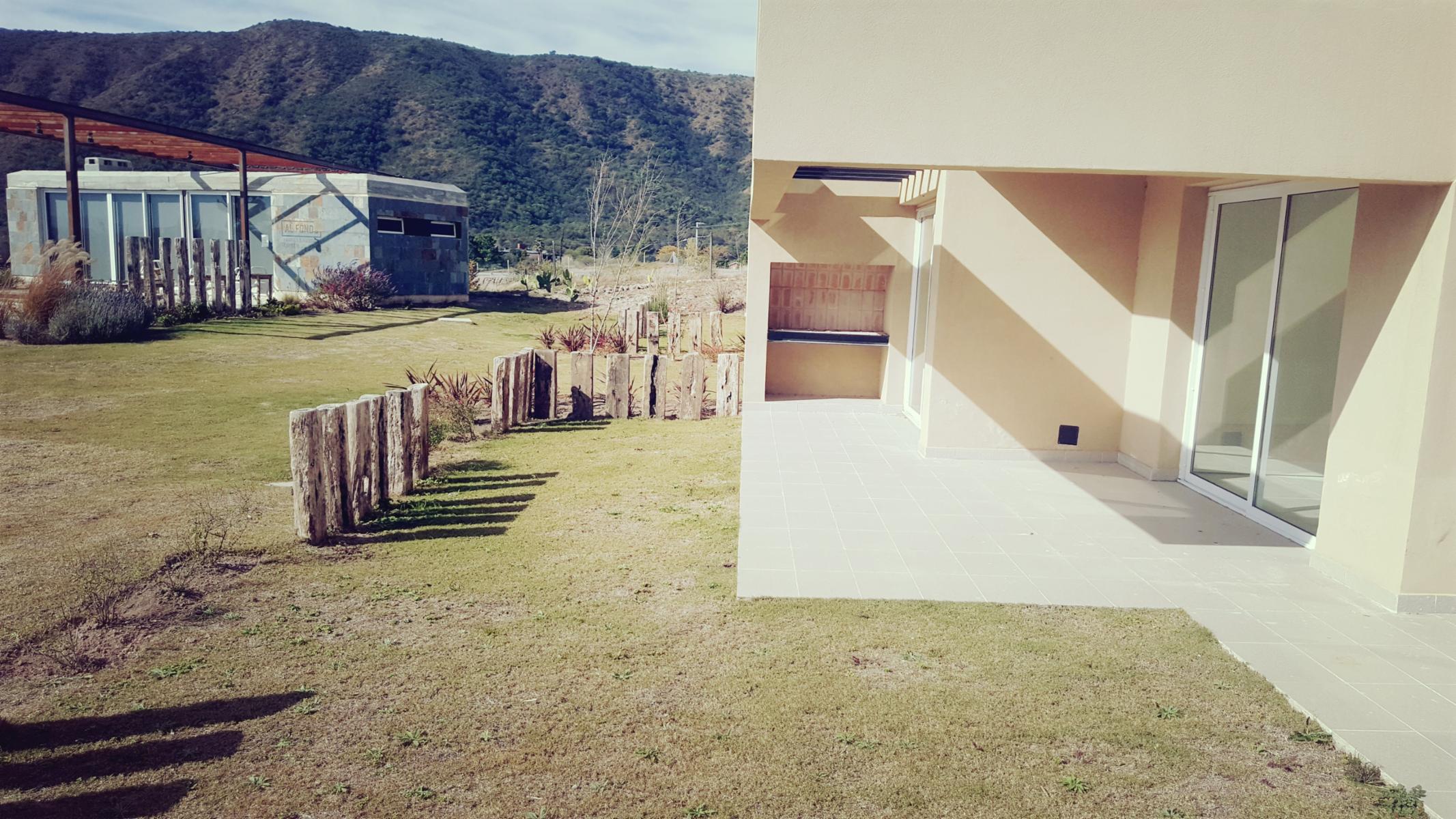 CONDOMINIO SIERRA PACIFICA. DENTRO DE COUNTRY CARLOS PAZ GOLF. AMPLIOS AMBIENTES, AMENTITIES. PRIMERA CALIDAD DE CONSTRUCCIÓN — foto 14