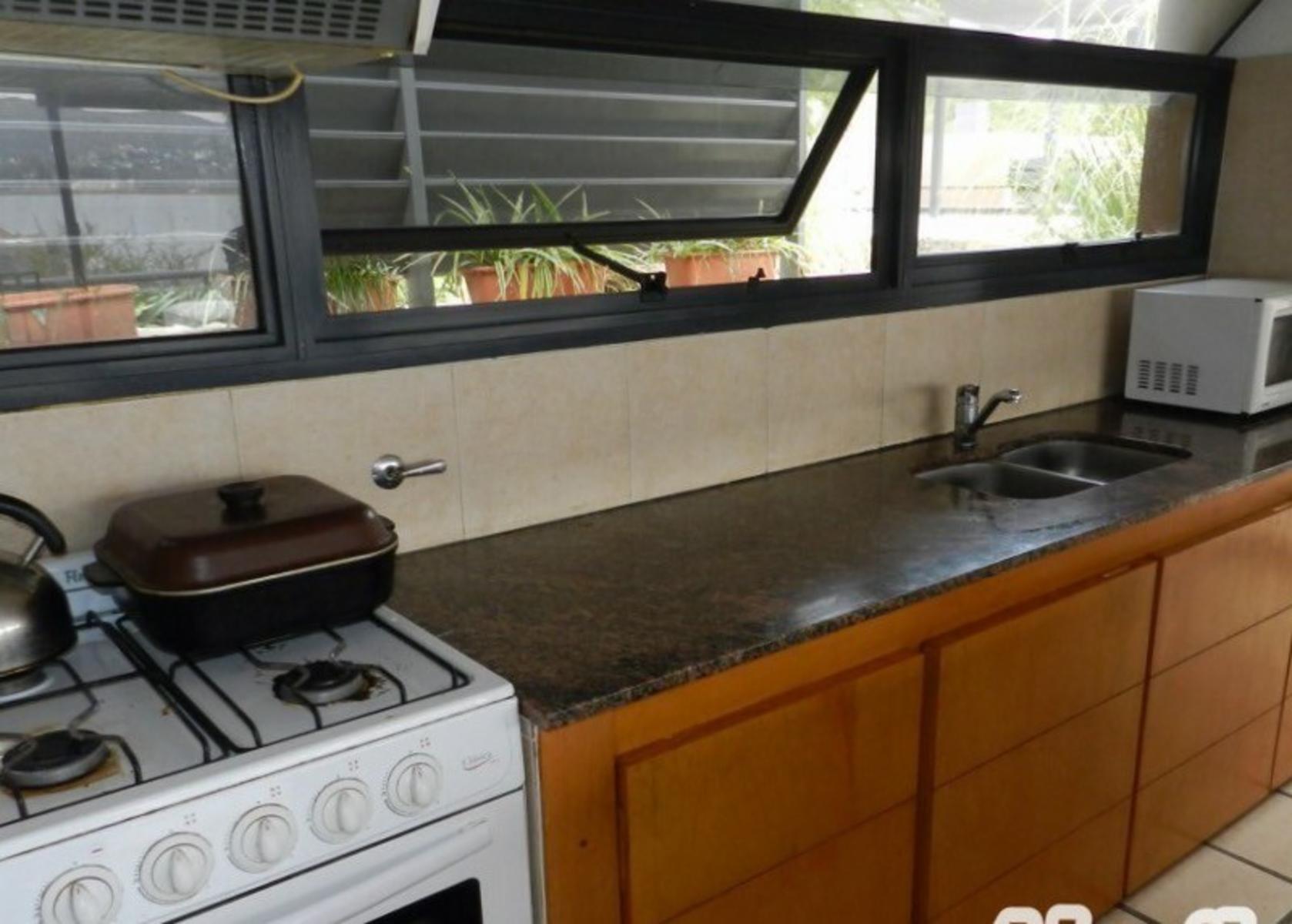 DEPARTAMENTO EN EXCLUSIVO COMPLEJO TERRAZAS DEL LAGO. UN DORMITORIO. COCHERA. PILETA — foto 8