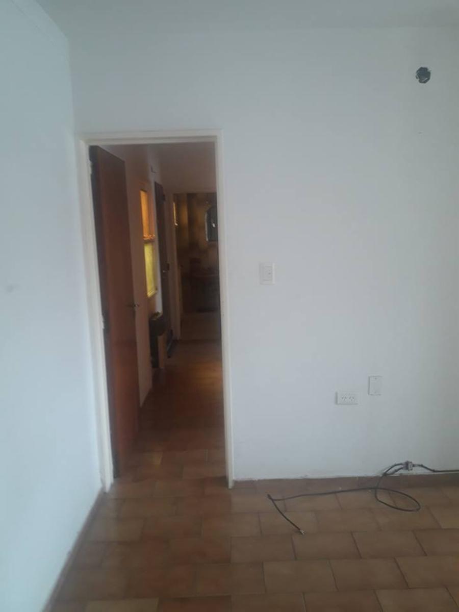 DEPARTAMENTO EN PLENO CENTRO. SOBRE PEATONAL. DOS DORMITORIOS — foto 12