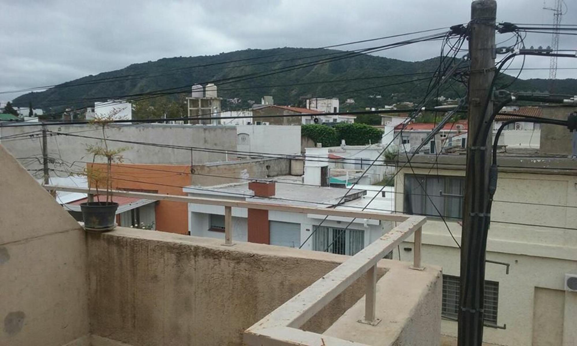 DEPARTAMENTO CENTRICO. DOS DORMITORIOS. PATIO PROPIO — foto 10
