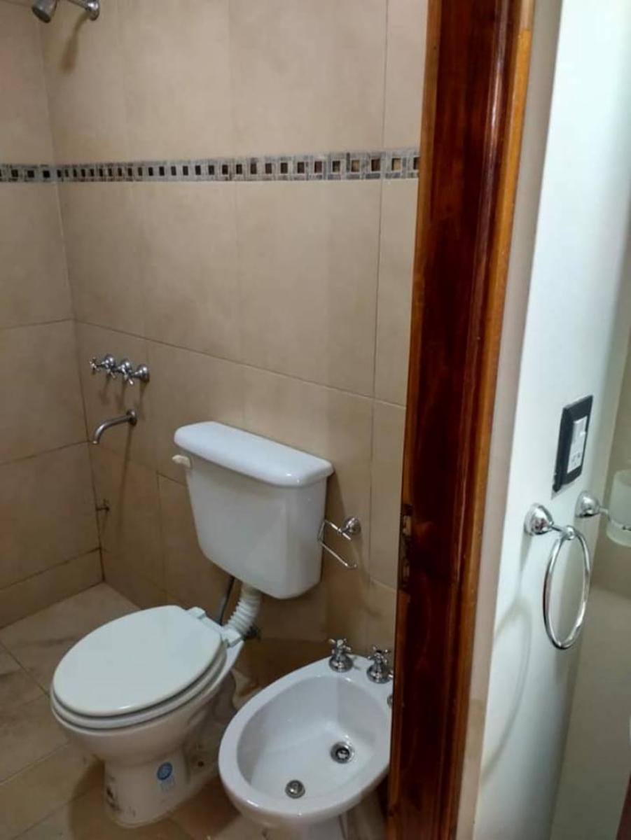 DEPARTAMENTO CENTRICO. EN EDIFICIO MIRALEJOS 5. AMENITIES: QUIMCHO. ASADORES. PILETA. GIM. PLAY ROOM Y MUCHAS MAS — foto 13