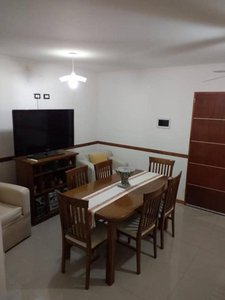 EDIFICIO EN PLENO CENTRO. MIRALEJOS 6 . DEPTO 2 DORMITORIOS. 1 BAÑO. COCHERA. AMENITIES