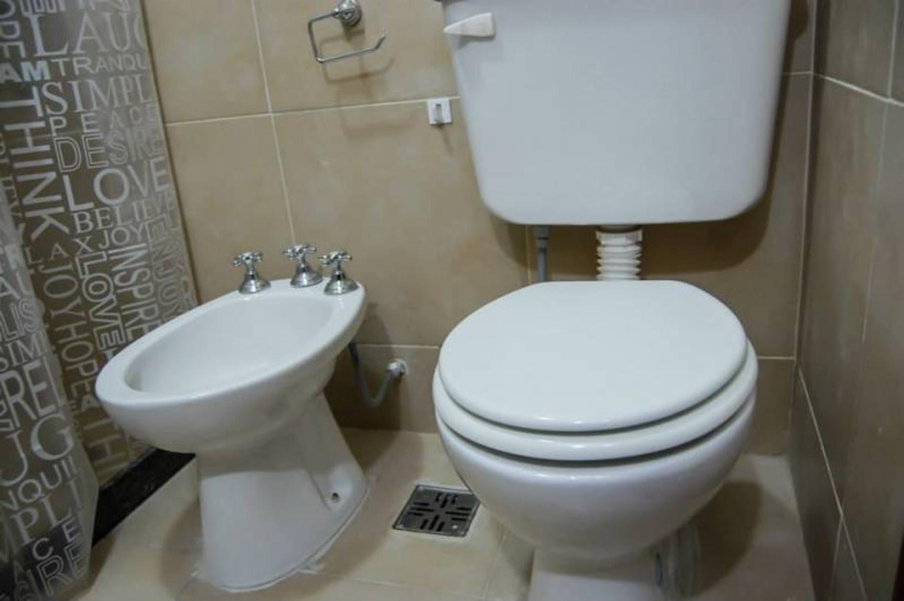 DEPARTAMENTO CENTRICO. EN EDIFICIO MIRALEJOS 5. AMENITIES: QUIMCHO. ASADORES. PILETA. GIM. PLAY ROOM Y MUCHAS MAS — foto 9