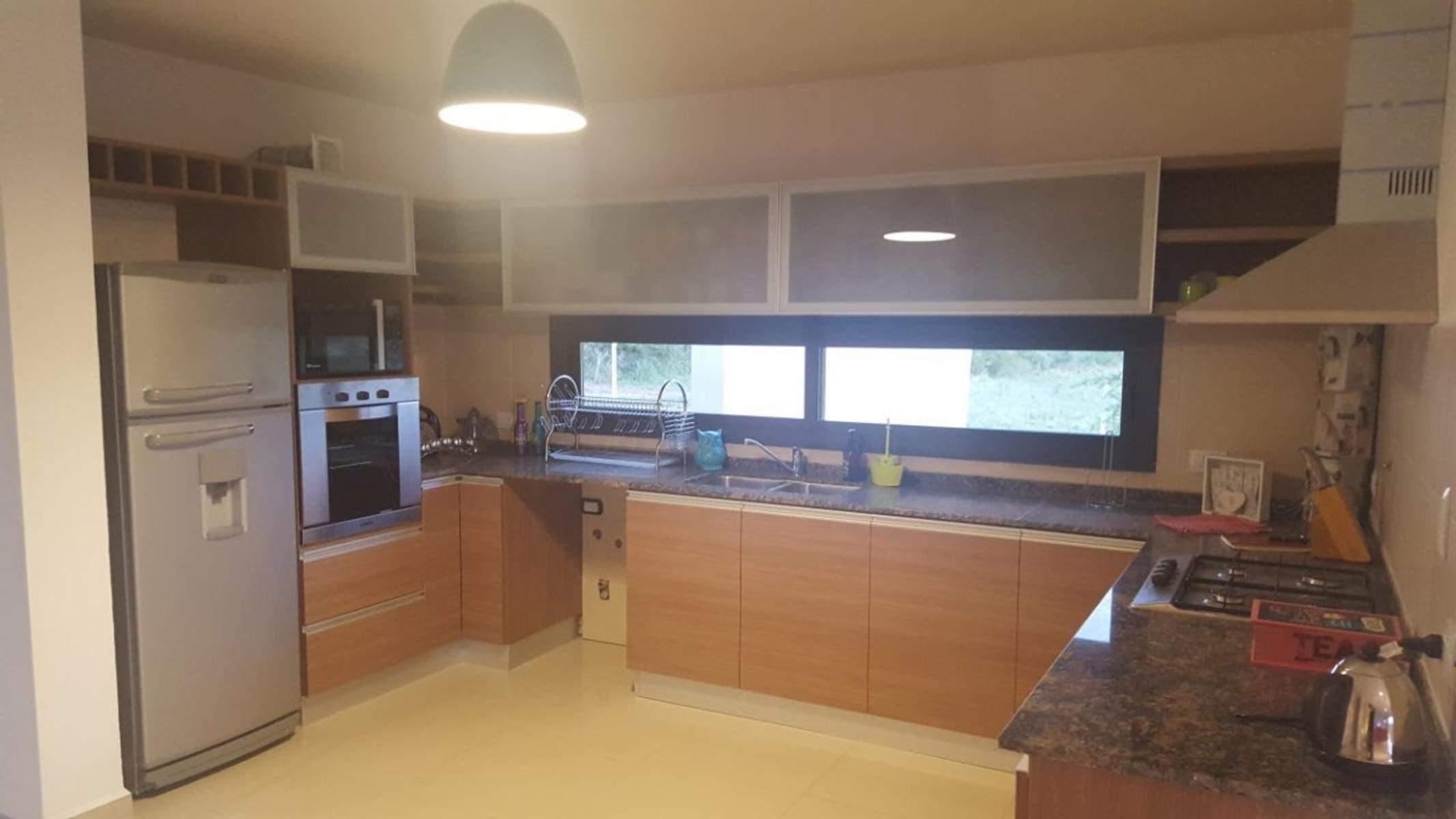 PROPIEDAD DE GRAN CATEGORIA UBICADA EN BARRIO CERRADO CAUSANA. — foto 11