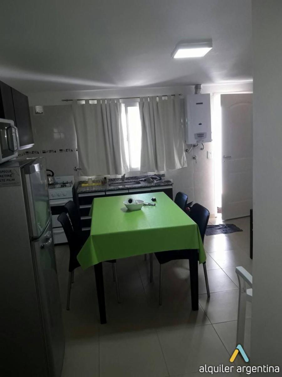 DEPARTAMENTO CENTRICO. PARA 5 PERSONAS. COCHERA. EQUIPAMIENTO FULL — foto 4