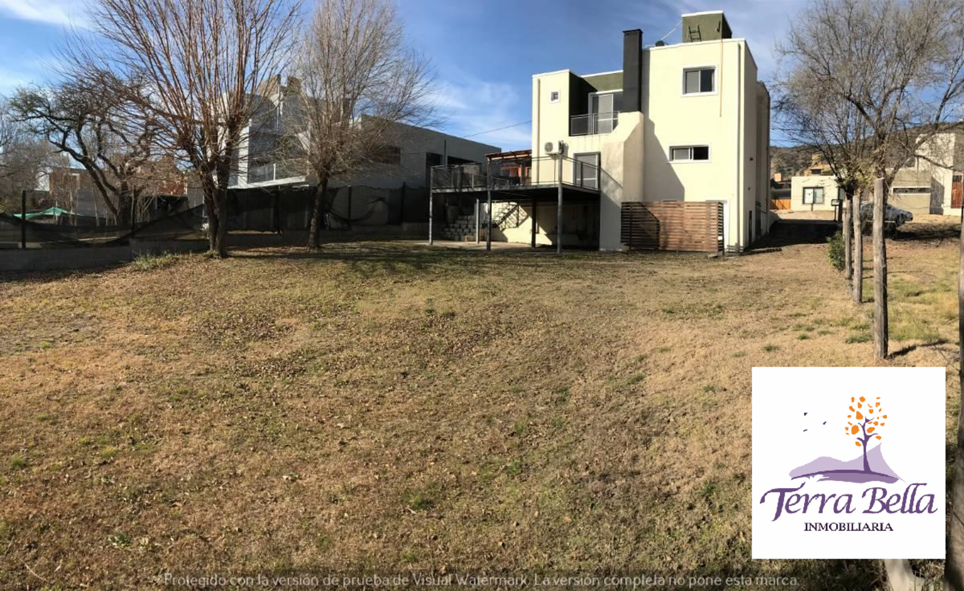 CHALET DE CATEGORIA EN BARRIO CERRADO FRENTE AL RÍO SAN ANTONIO. A 15 MINUTOS DEL CENTRO DE VILLA CARLOS PAZ — foto 6