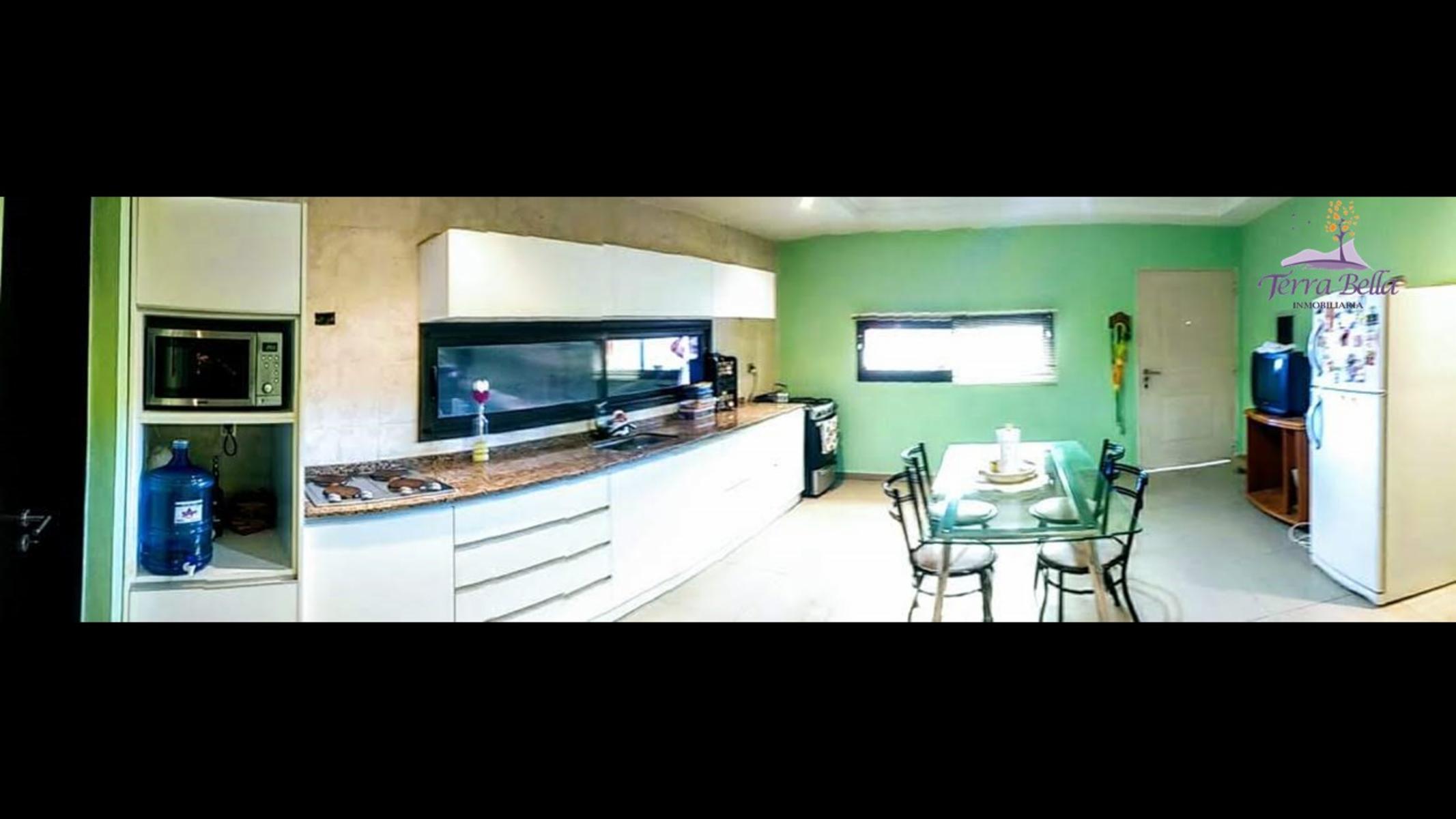 CHALET MODERNO EN BARRIO CERRADO EL DORADO 2. 3 DORMITORIOS. PARQUE. PISCINA.