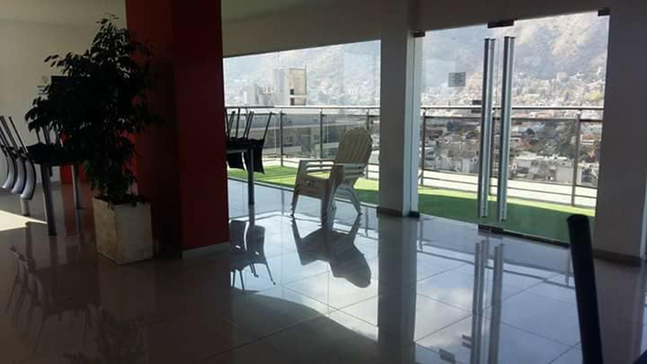 DEPARTAMENTO EN EDIFICIO DE CATEGORIA EN ZONA CENTRICA. PISCINA. TERRAZA CON VISTA PANORAMICA. QUINCHO. COCHERA. ASADOR. GIM — foto 7