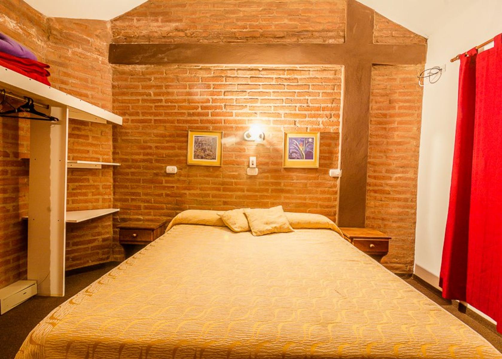 COMPLEJO DE CABAÑAS FRENTE AL RIO. A 10 MINUTOS DE PLENO CENTRO. PISCINA. PATIO. SOLARIUM. ASADORES - 19