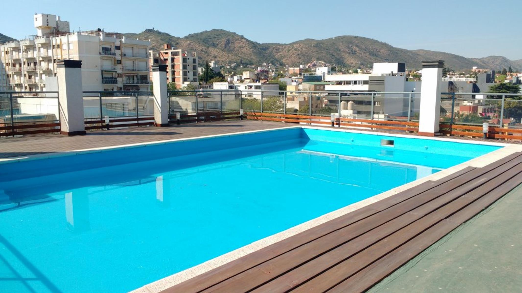 DEPARTAMENTO EN PLENO CENTRO PARA 4 PERSONAS CON PISCINA QUINCHO COCHERA EQUIPAMIENTO FULL — foto 7