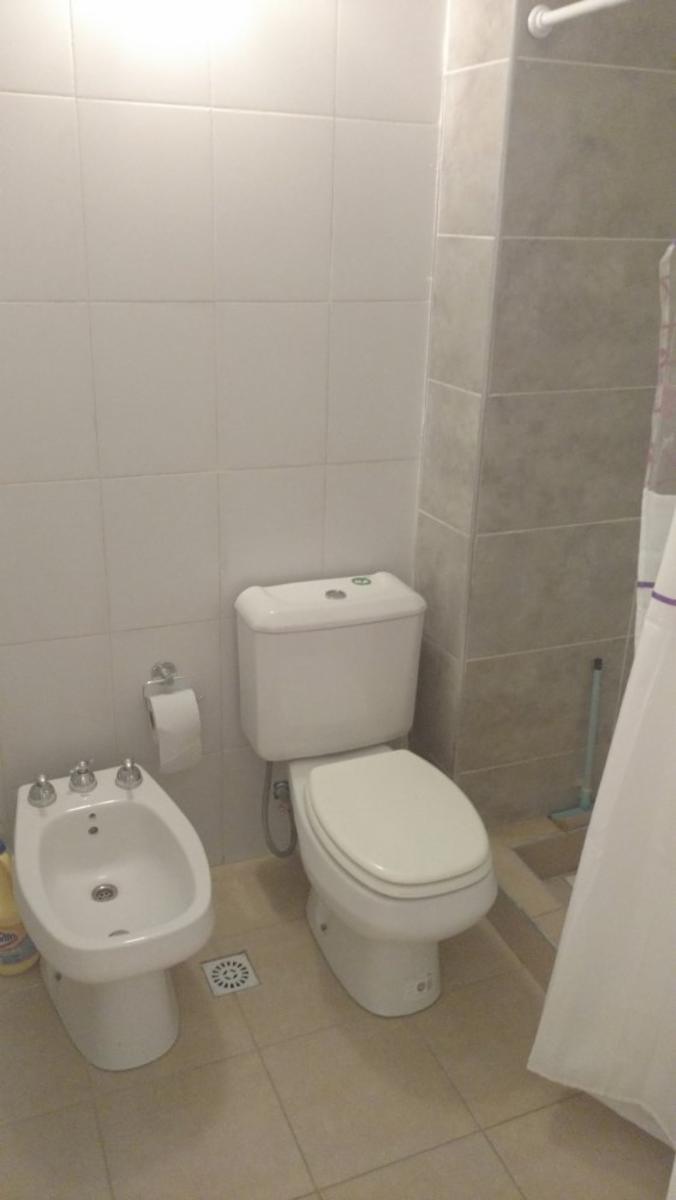DEPARTAMENTO EN PLENO CENTRO PARA 4 PERSONAS CON PISCINA QUINCHO COCHERA EQUIPAMIENTO FULL — foto 11