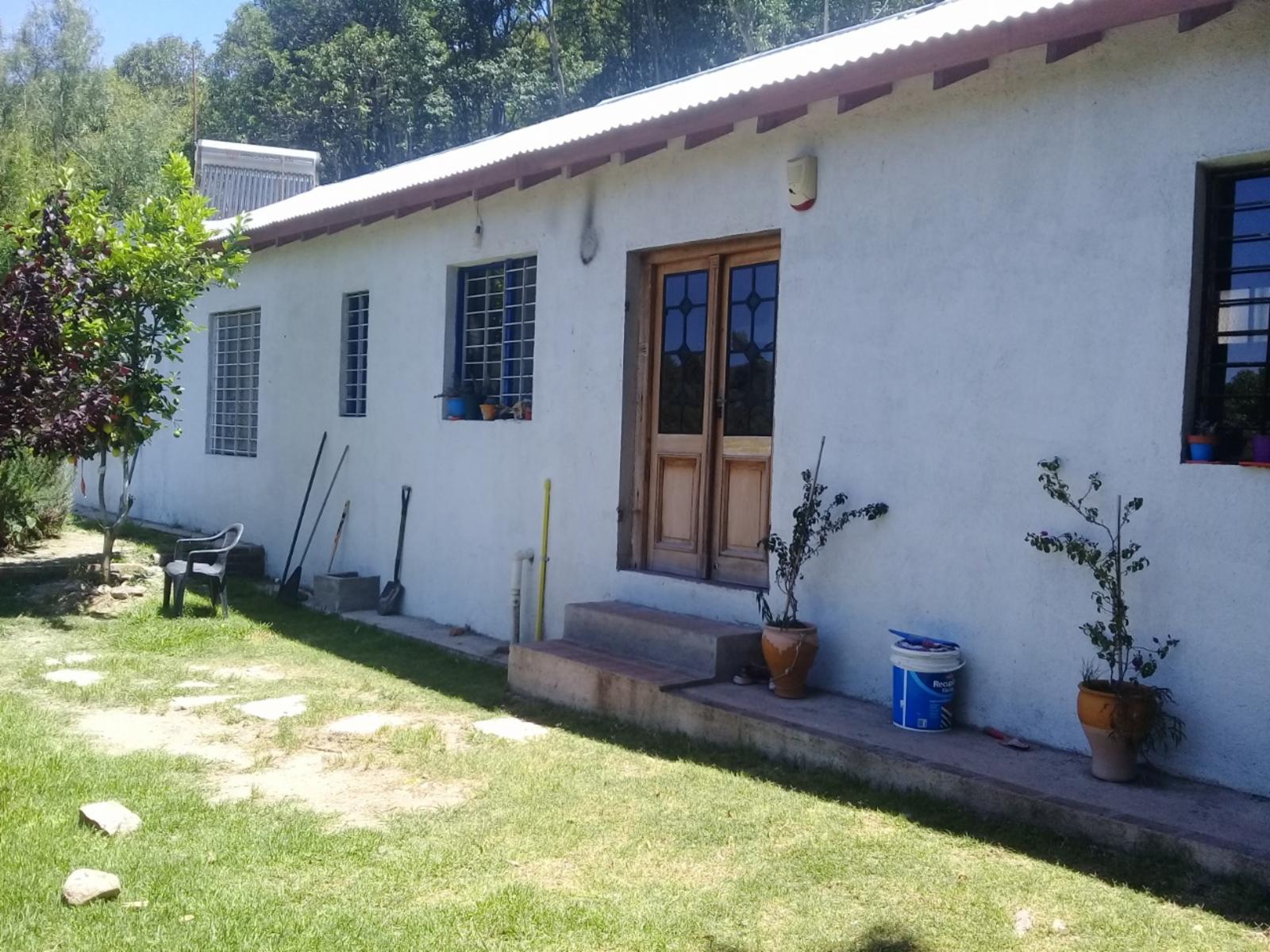 CASA DOS DORMITORIOS CON PATIO COCHERA Y ASADOR EN RIO CEBALLOS — foto 4