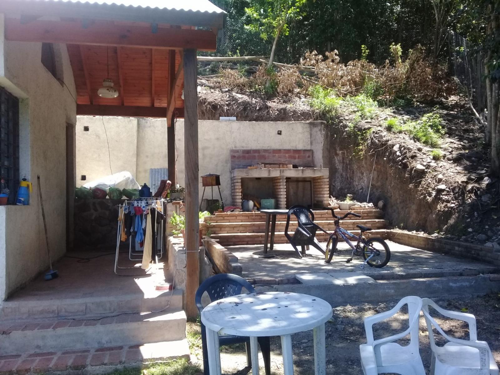 CASA DOS DORMITORIOS CON PATIO COCHERA Y ASADOR EN RIO CEBALLOS — foto 5