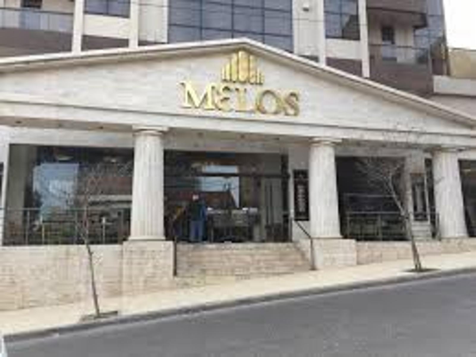 LOCAL COMERCIAL EN GALERÍA MELOS (AL LADO CAFETERIA, EX HABANNA) - 1