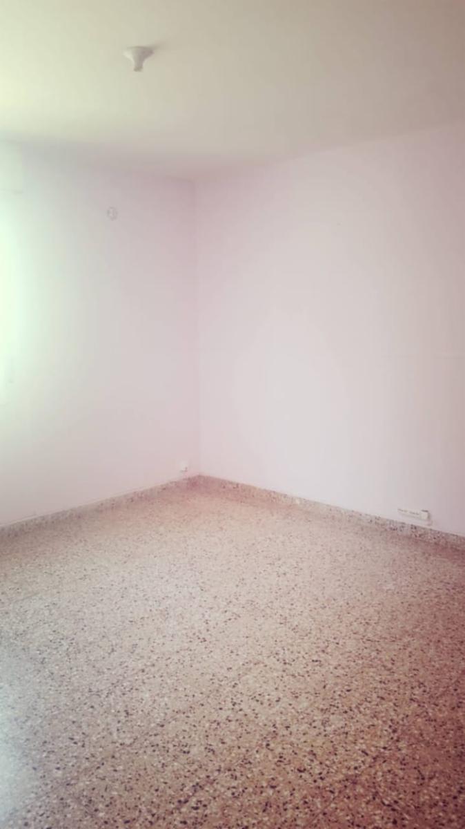 DEPARTAMENTO EN ZONA CENTRO DOS DORMITORIOS Y PATIO — foto 8