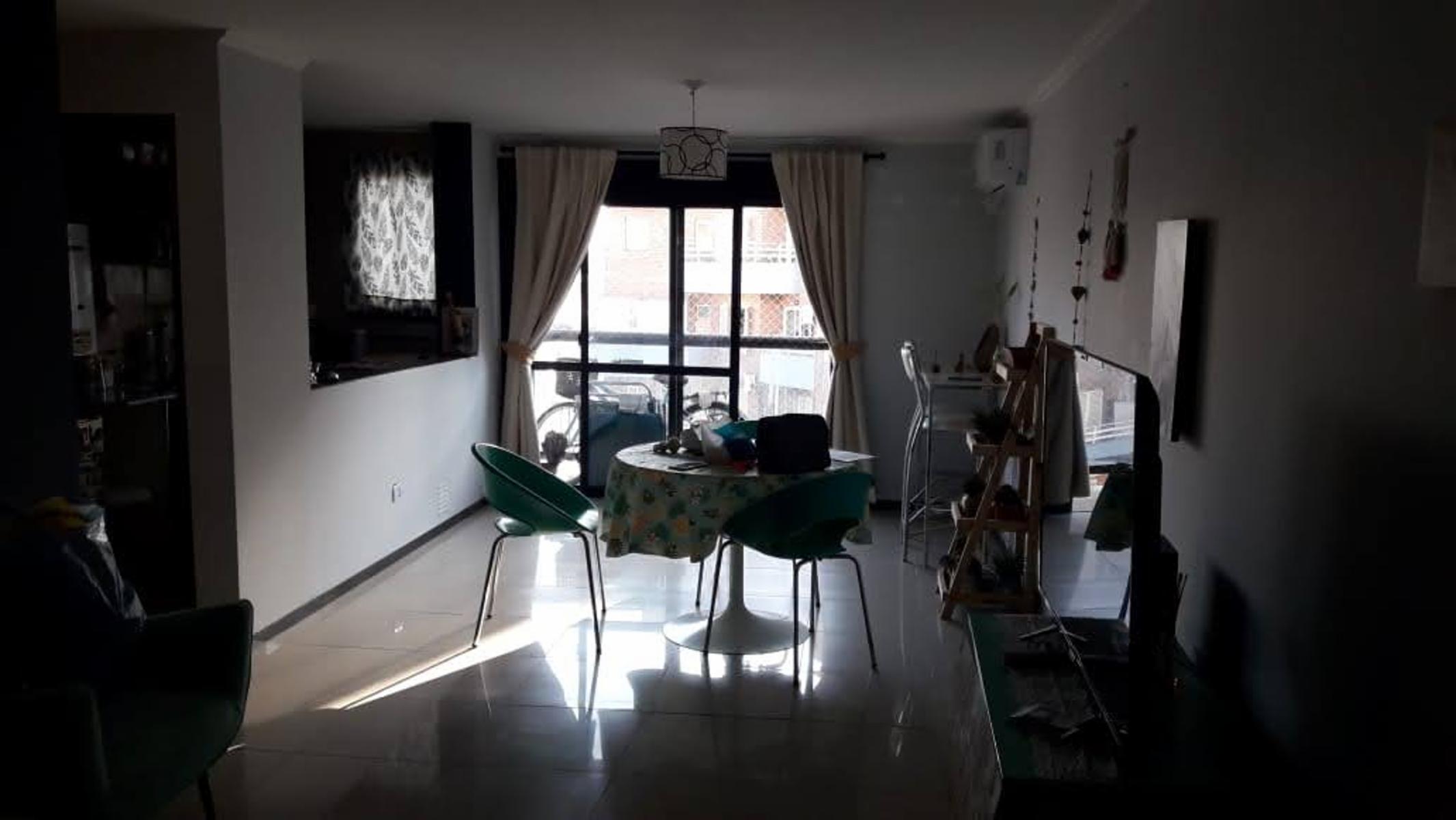 DEPARTAMENTO AMPLIO 2 DORMITORIOS CON BALCÓN EN AV. SANTA FE AL 400 — foto 11