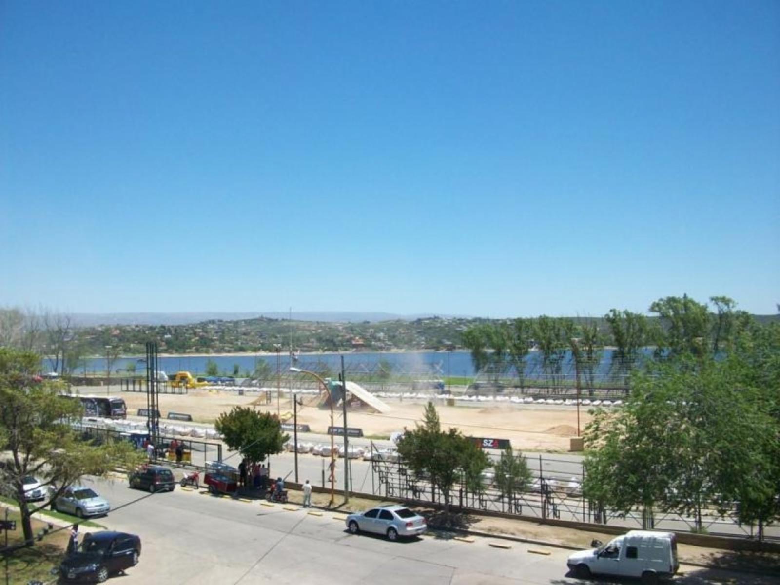 DEPARTAMENTO EN COMPLEJO FRENTE AL LAGO. UN DORMITORIO. PISCINA. GIM. SUM. HERMOSA VISTA AL LAGO — foto 15