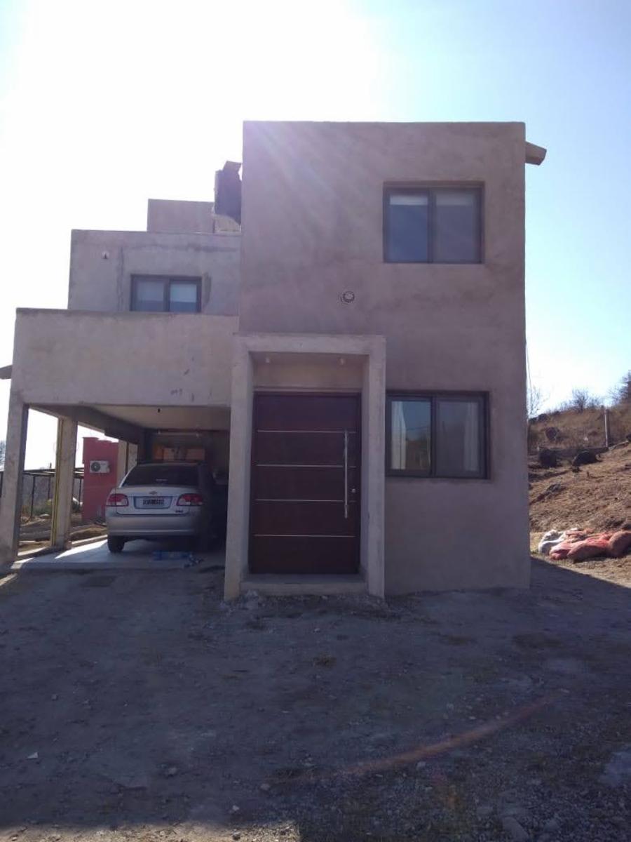 Chalet en Barrio Cerrado Lomas del Rey - Mayu Sumaj