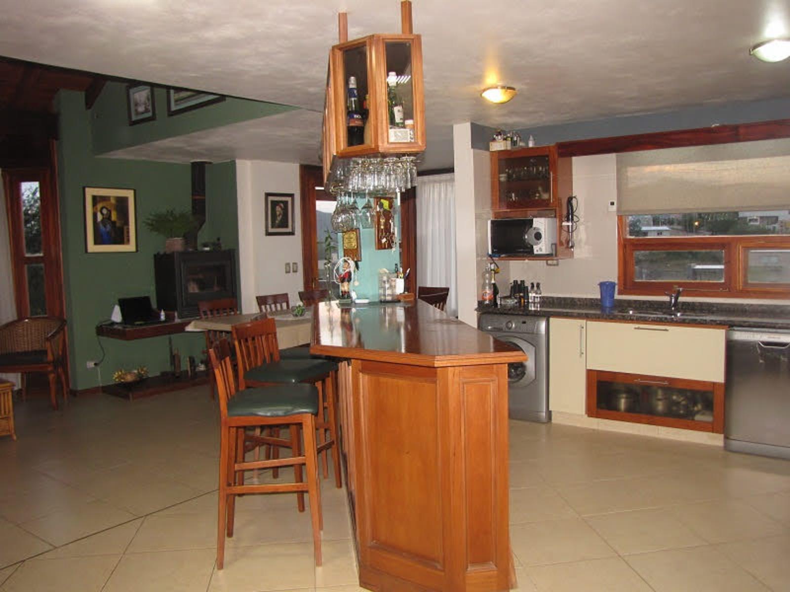 CHALET DE CATEGORIA EN BARRIO CERRADO LOMAS DEL REY. MAYU SUMAJ — foto 12