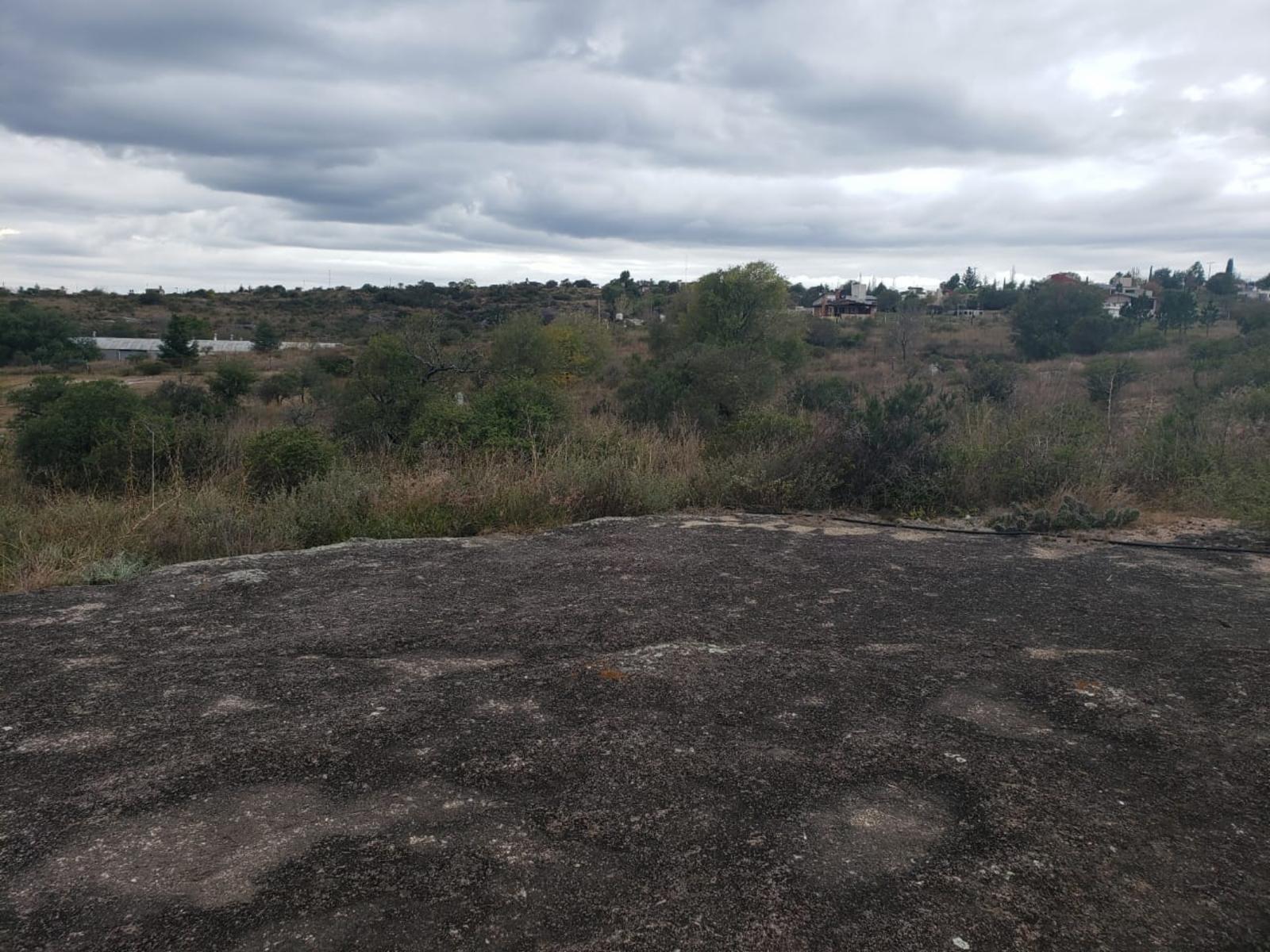 LOTE EN BARRIO KEOKEN. TANTI — foto 2