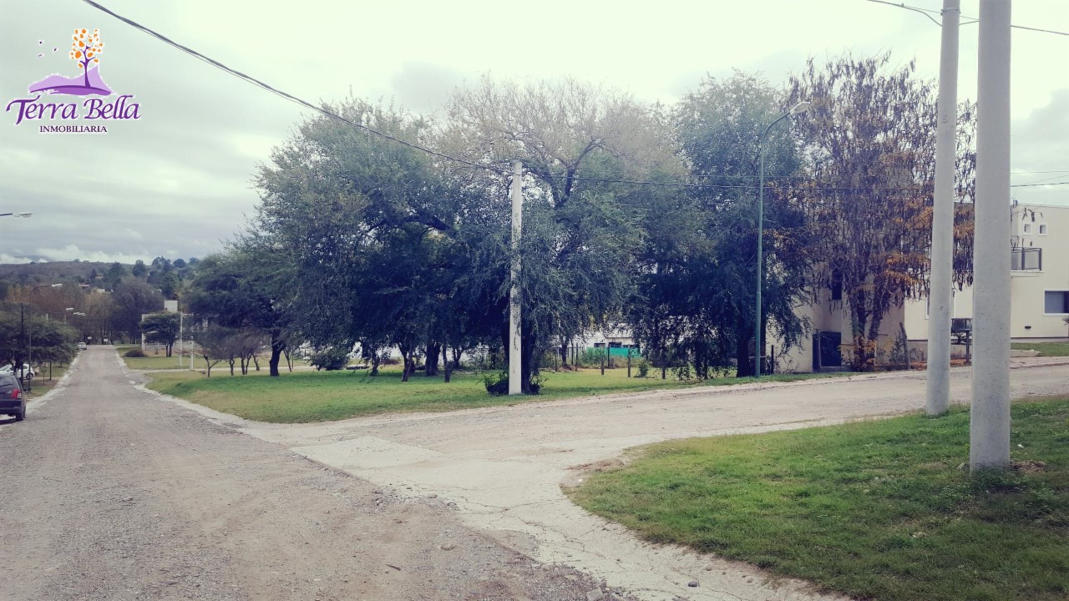 LOTES EN Bº PRIVADO EL DORADO II - SOBRE RUTA QUE UNE SAN ANTONIO DE ARREDONDO Y CARLOS PAZ - SEGURIDAD 24 HS - BAJADA PROPIA AL RIO - VISTA A LAS SIERRAS — foto 6