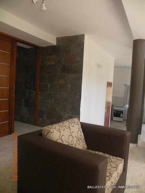AMPLIO Y MODERNO CHALET – 3 DORMITORIOS – TERRAZA – PATIO – PISCINA – GALERIA CON ASADOR – HERMOSA VISTA — foto 12