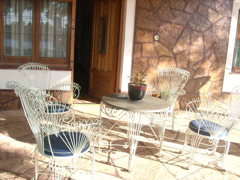CHALET FRENTE AL LAGO CON PILETA Y PARQUE – HERMOSA VISTA PARA 6/7 PERSONAS — foto 5