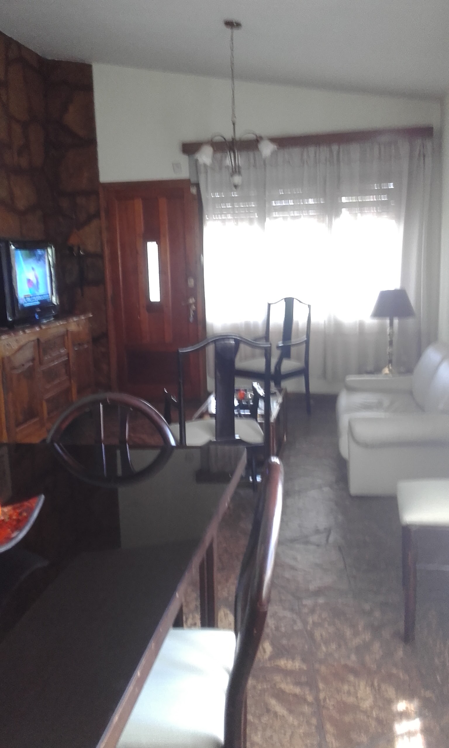 CHALET FRENTE AL LAGO CON PILETA Y PARQUE – HERMOSA VISTA PARA 6/7 PERSONAS — foto 11