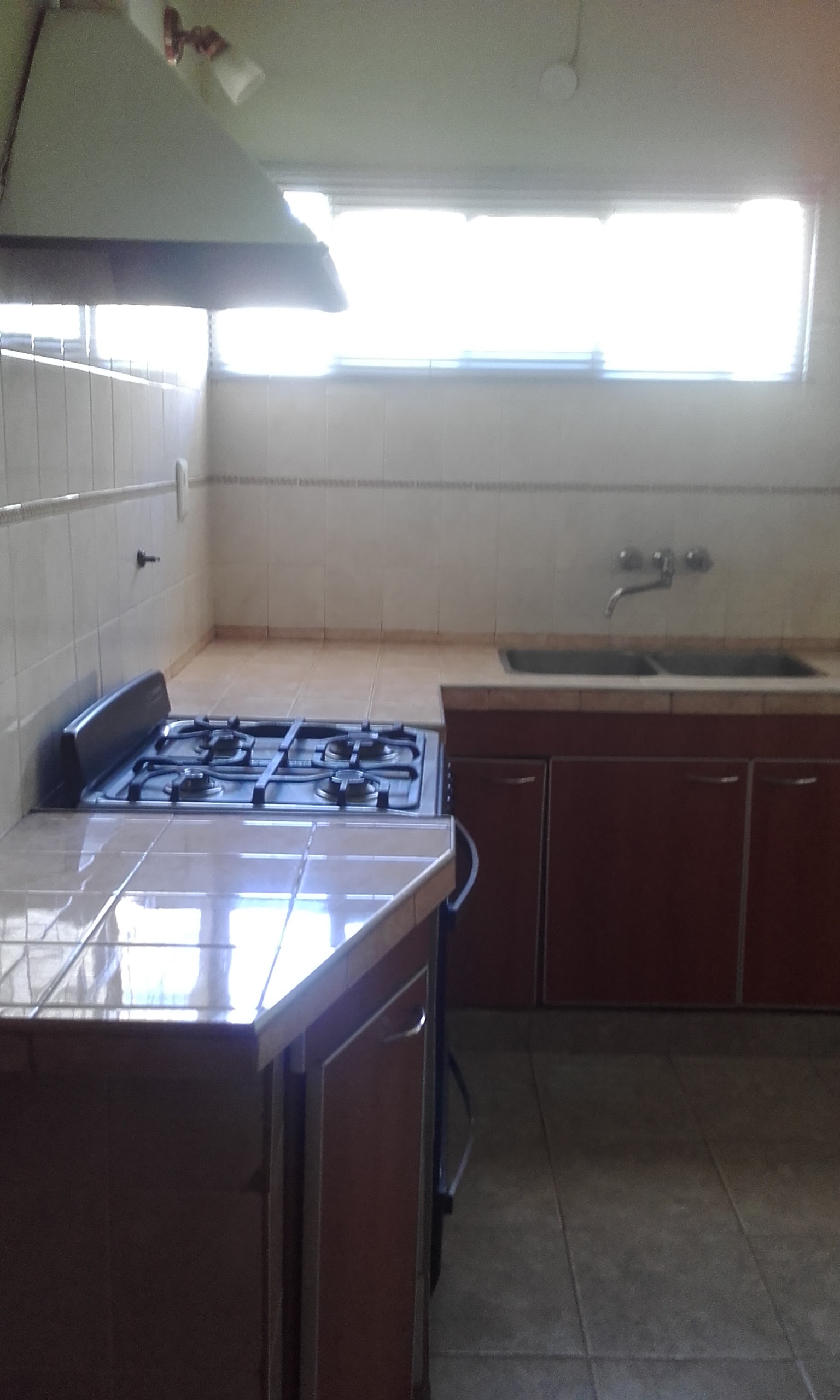 CHALET FRENTE AL LAGO CON PILETA Y PARQUE – HERMOSA VISTA PARA 6/7 PERSONAS — foto 14