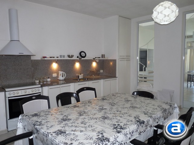 HERMOSA CASA CON VISTA PANORAMICA, PATIO, PILETA PARA 8 personas — foto 11