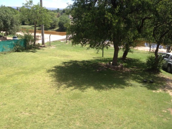 HERMOSO CHALET EN BARRIO PRIVADO CON PISCINA CON SOLARIUM HUMEDO E HIDROMASAJES - GRAN PARQUE - QUINCHO - BAJADA DIRECTA AL RIO — foto 10