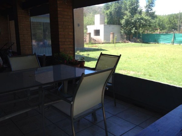 HERMOSO CHALET EN BARRIO PRIVADO CON PISCINA CON SOLARIUM HUMEDO E HIDROMASAJES - GRAN PARQUE - QUINCHO - BAJADA DIRECTA AL RIO — foto 14