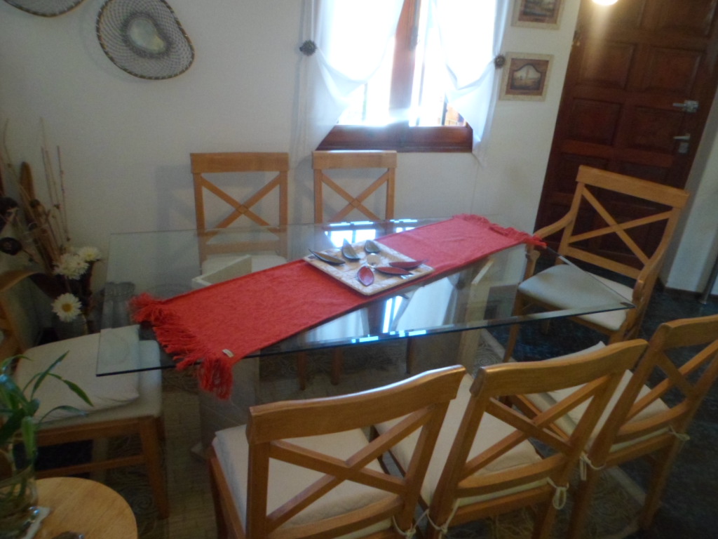 CHALET CON PARQUE / PISCINA / SOLARIUM / QUINCHO EN B° VILLA DEL LAGO — foto 11