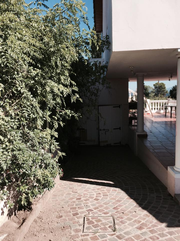 LINDO CHALET CON PILETA-QUINCHO BARRIO RESIDENCIAL DE EXCELENCIA- COSTA AZUL- CAPACIDAD 6 PERSONAS — foto 9