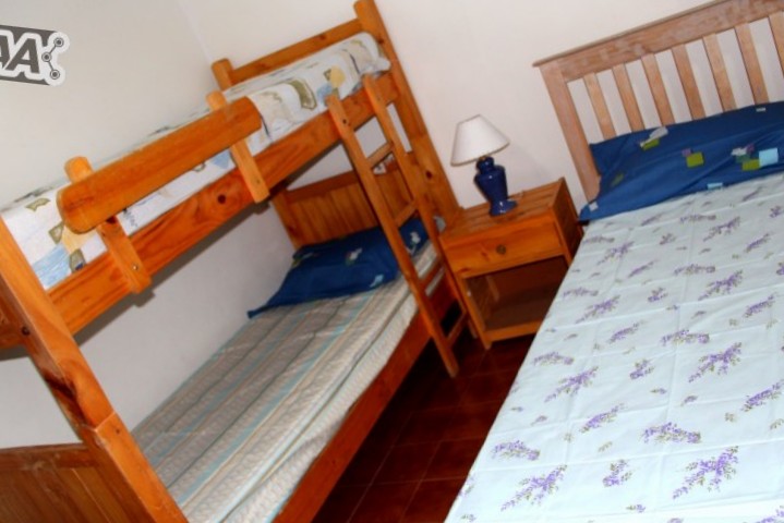 CHALET CON GRAN PARQUE - PISCINA EXCLUSIVA - QUINCHO - VISTA AL RIO - PARA 10 PERSONAS — foto 12
