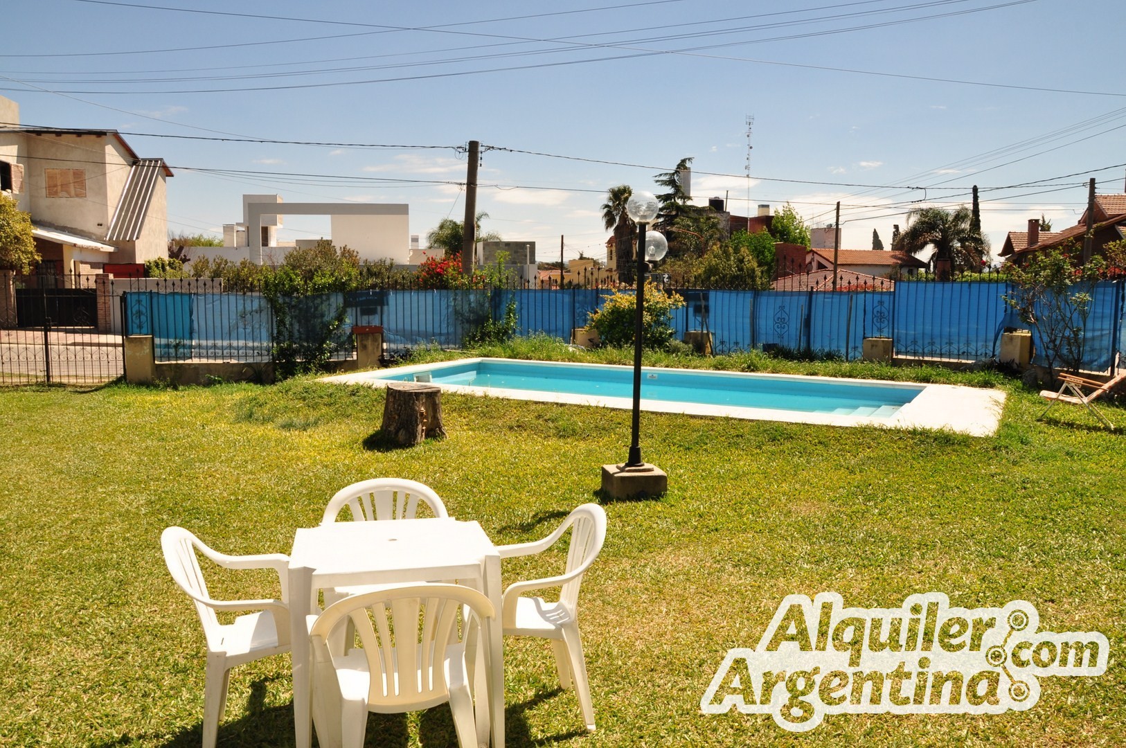 DOS CHALET CON PARQUE AMPLIO - PISCINA - COCHERA. PARA 16 PERSONAS — foto 11