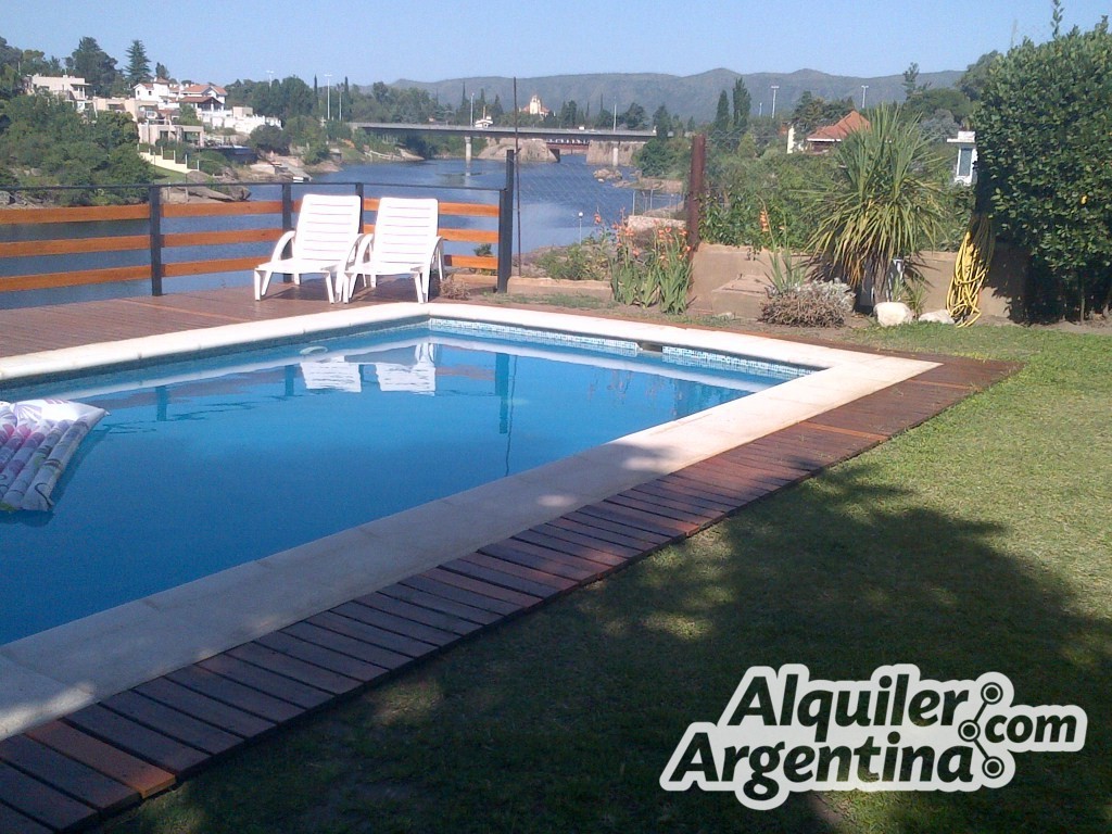 DEPARTAMENTOS AMPLIOS Y CONFORTABLES CON PARQUE - PISCINA Y COSTA PROPIA SOBRE EL LAGO SAN ROQUE HERMOSOS — foto 7