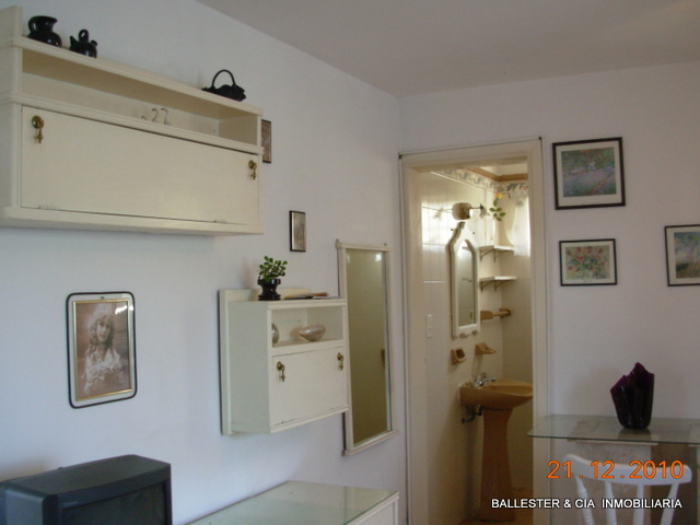 MONOAMBIENTE EN BARRIO RESIDENCIAL PROXIMO AL CENTRO CON COCHERA - ASADOR - PILETA — foto 9