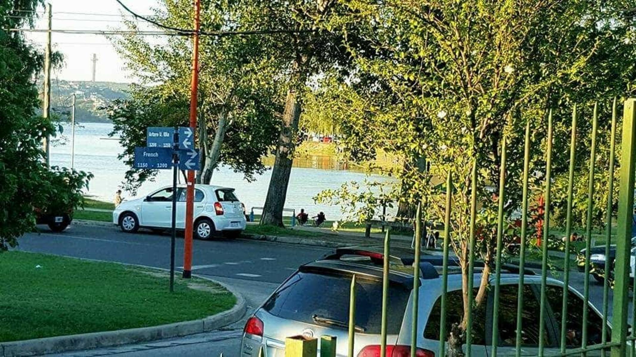 DEPARTMANTO TIPO MONOAMBIENTE FRENTE AL LAGO SAN ROQUE. CON COCHERA. ASADOR. AIRE ACONDICIONADO. TV — foto 13