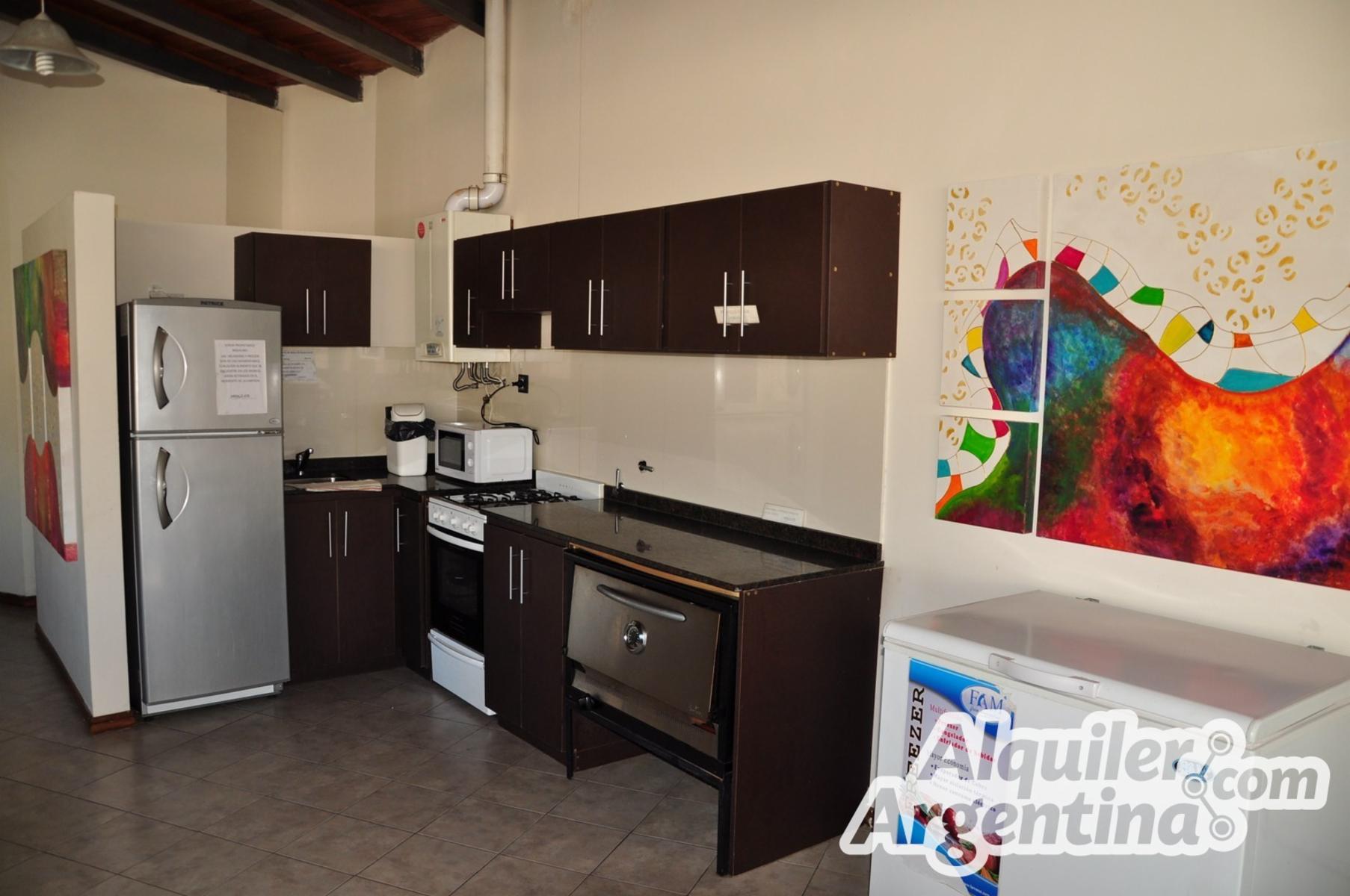 DEPARTAMENTOS EN PLENO CENTRO DE CARLOS PAZ. CON PISCINA - QUINCHO - COCHERA - TERRAZA - COCHERA. EQUIPAMIENTO FULL — foto 14