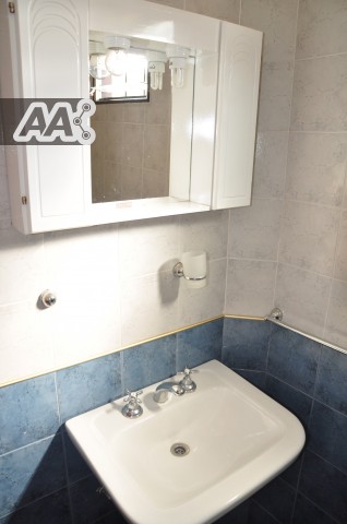 DEPARTAMENTO AMPLIO CON COCHERA Y PILETA — foto 3