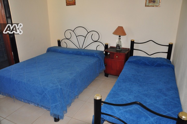 DEPARTAMENTO AMPLIO CON COCHERA Y PILETA — foto 5