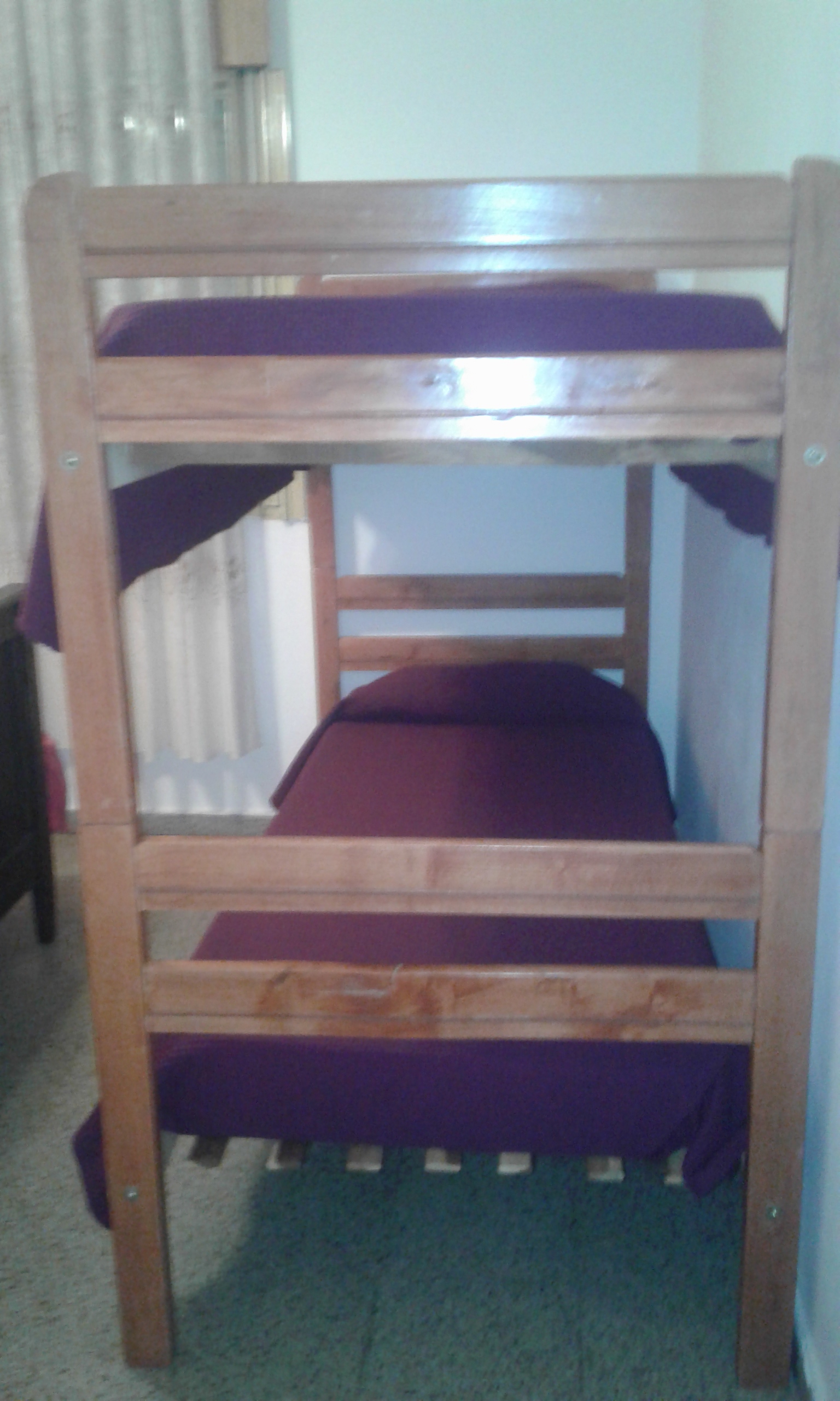 CASA PARA 8 PERSONAS CON PARQUE-QUINCHO-PILETA-GARAJE. A UNA CUADRA DEL RIO!! — foto 7