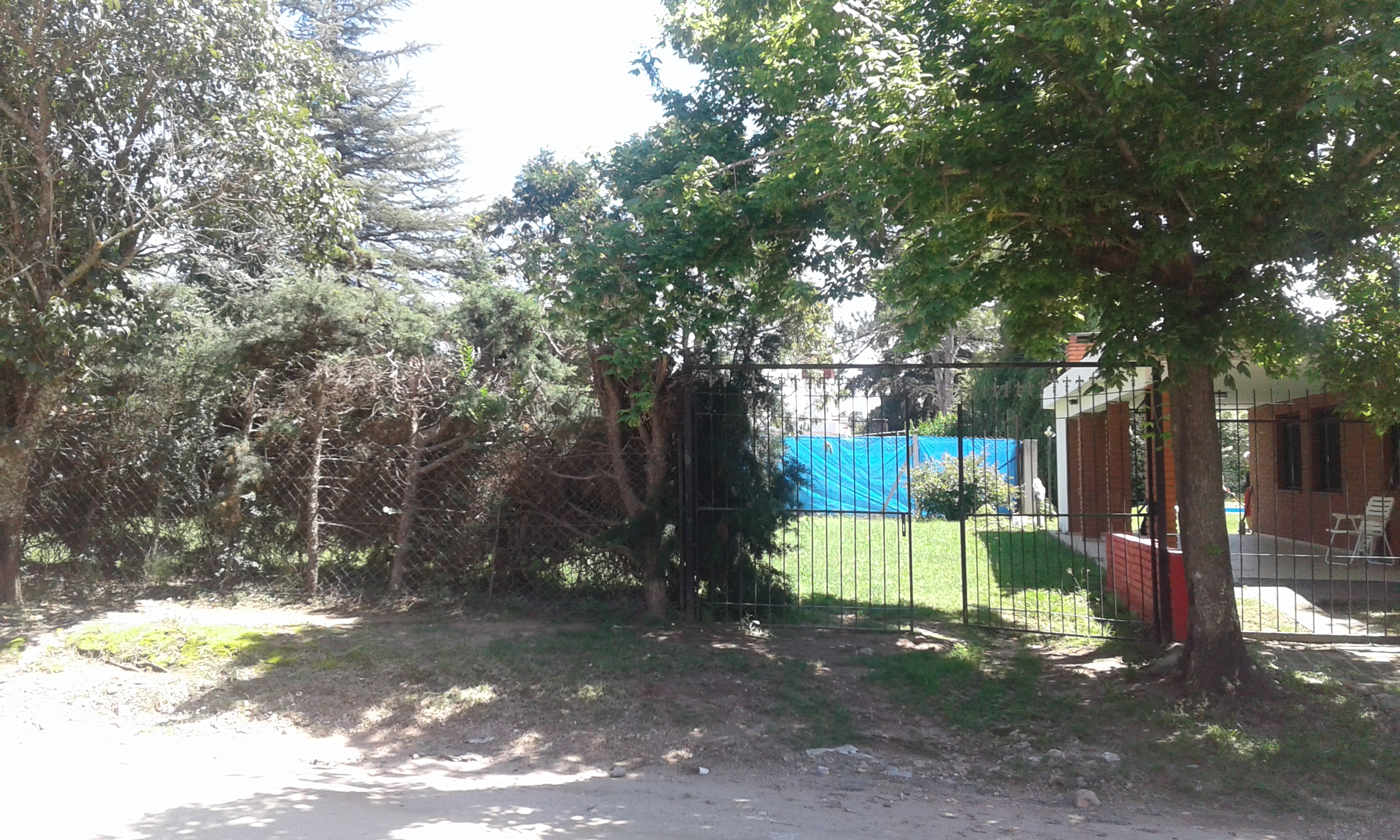 CHALET CON GRAN PARQUE - PISCINA - GALERIA CON ASADOR - PARA 8-12 PERSONAS — foto 6