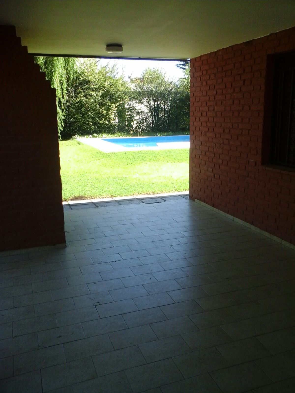 CHALET CON GRAN PARQUE - PISCINA - GALERIA CON ASADOR - PARA 8-12 PERSONAS — foto 7